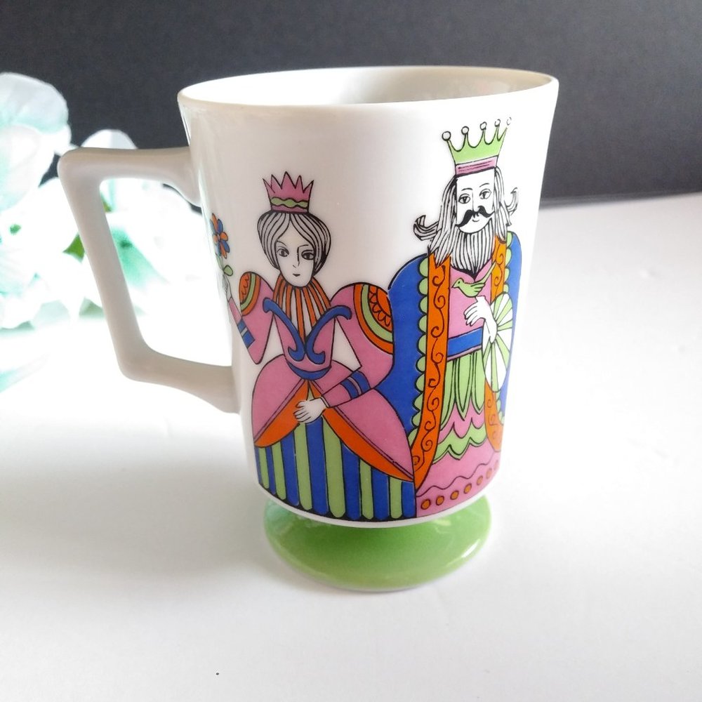King & Queen Mod Mug 1960's